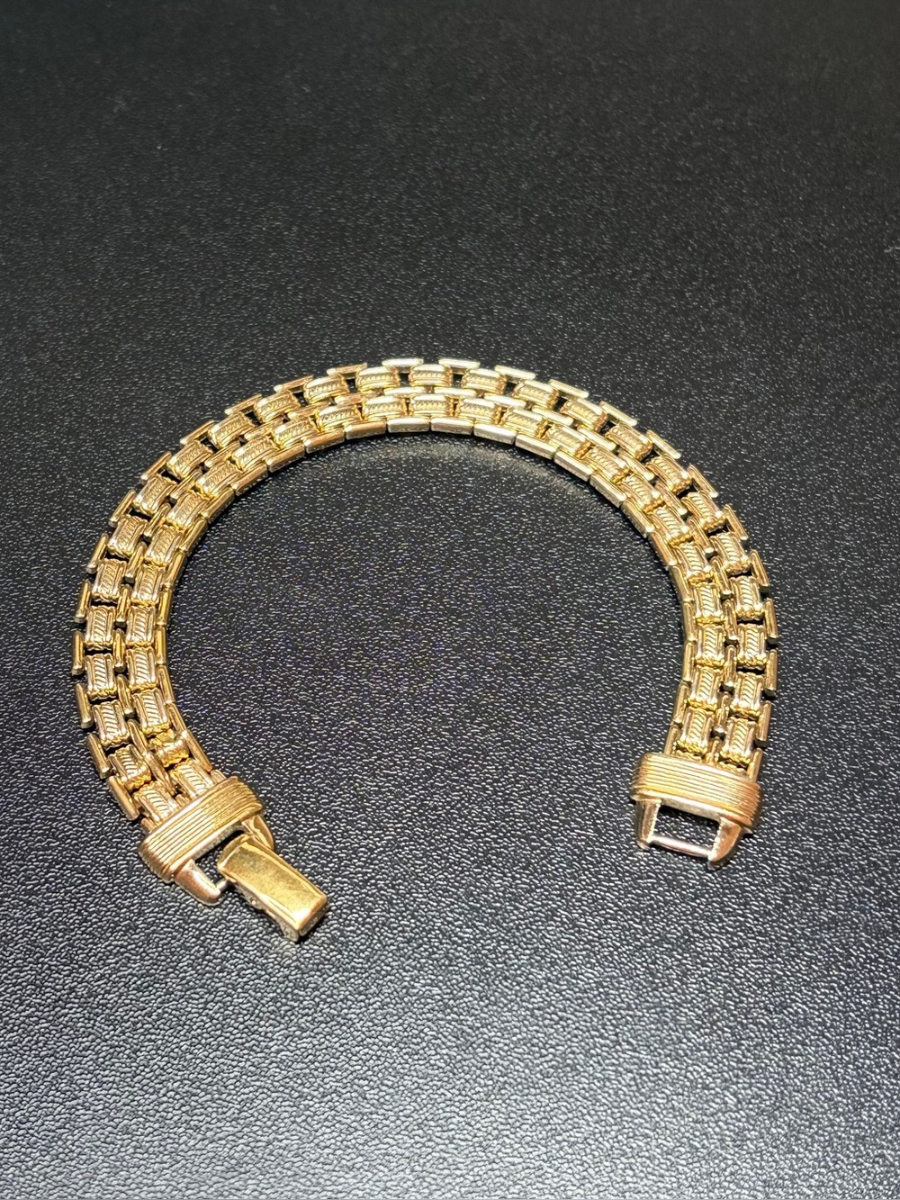 Avon Vintage Gold Tone Double Row Textured Link Bracelet Fold-Over Clasp
